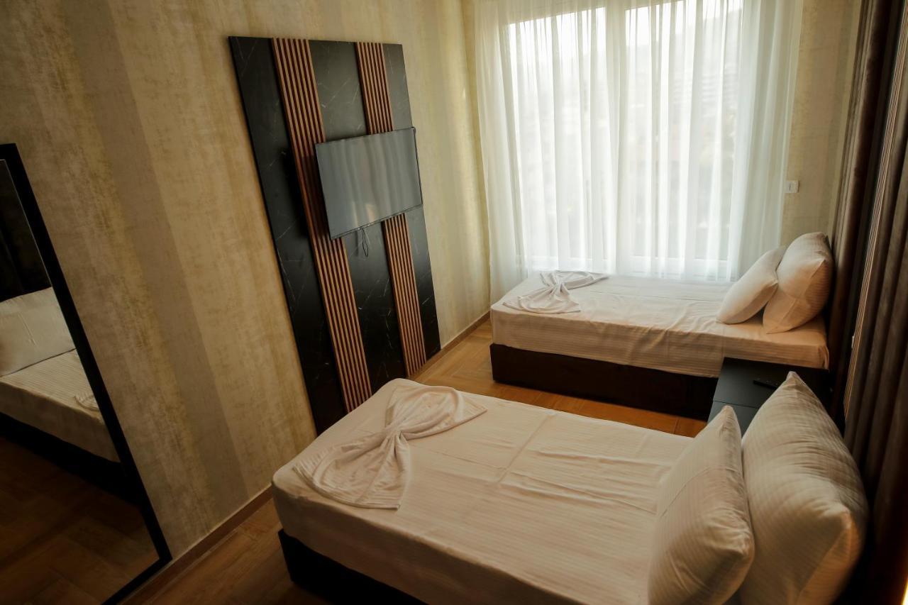 Rozafa Blu Hotel เชิงยิน ภายนอก รูปภาพ