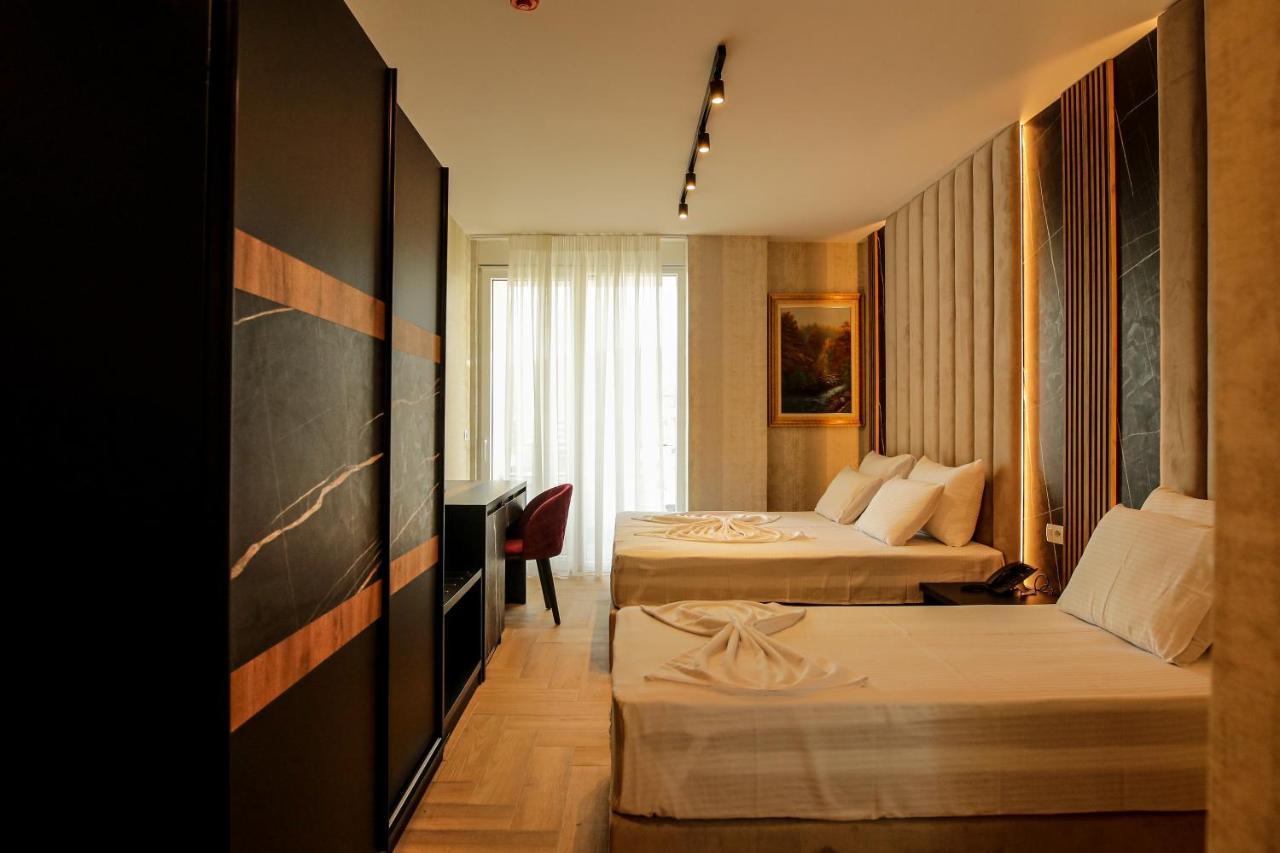 Rozafa Blu Hotel เชิงยิน ภายนอก รูปภาพ