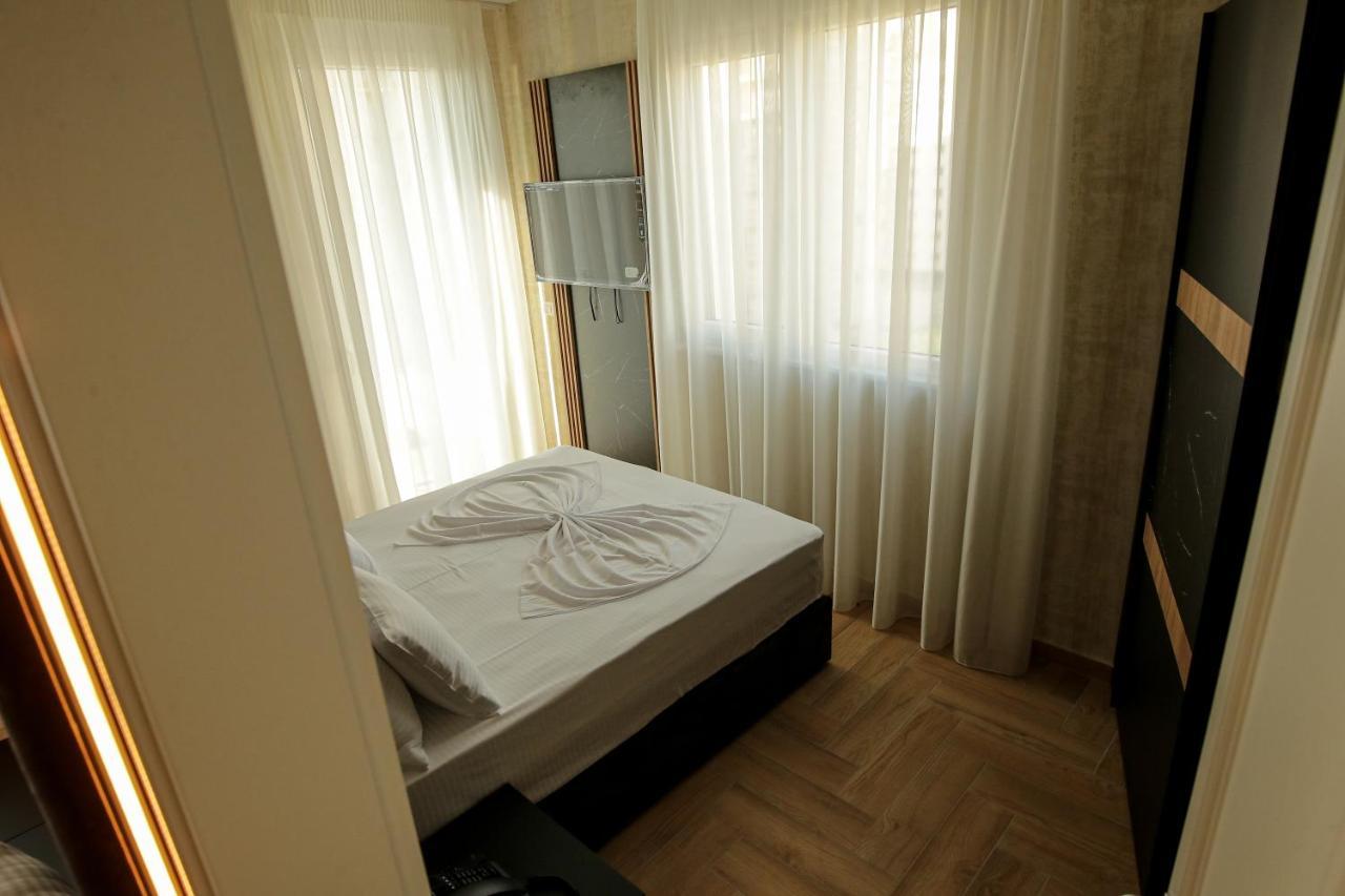 Rozafa Blu Hotel เชิงยิน ภายนอก รูปภาพ