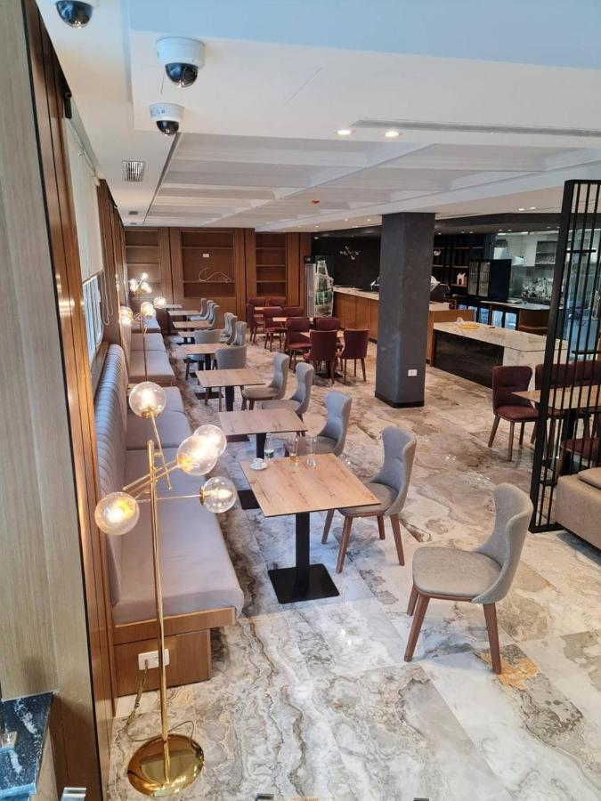 Rozafa Blu Hotel เชิงยิน ภายนอก รูปภาพ