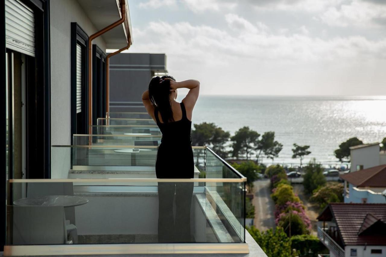 Rozafa Blu Hotel เชิงยิน ภายนอก รูปภาพ
